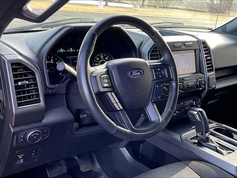 Used 2019 Ford F150 XLT w/ Equipment Group 302A Luxury image 14