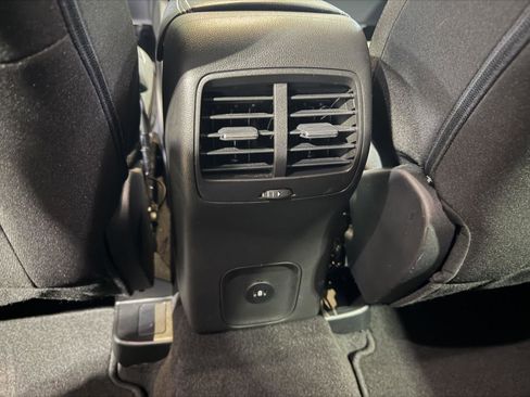 Used 2024 Ford Escape Active image 25