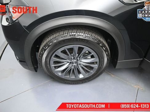 Used 2025 MAZDA CX-70 3.3 Turbo w/ Preferred Package AWD/4WD image 36