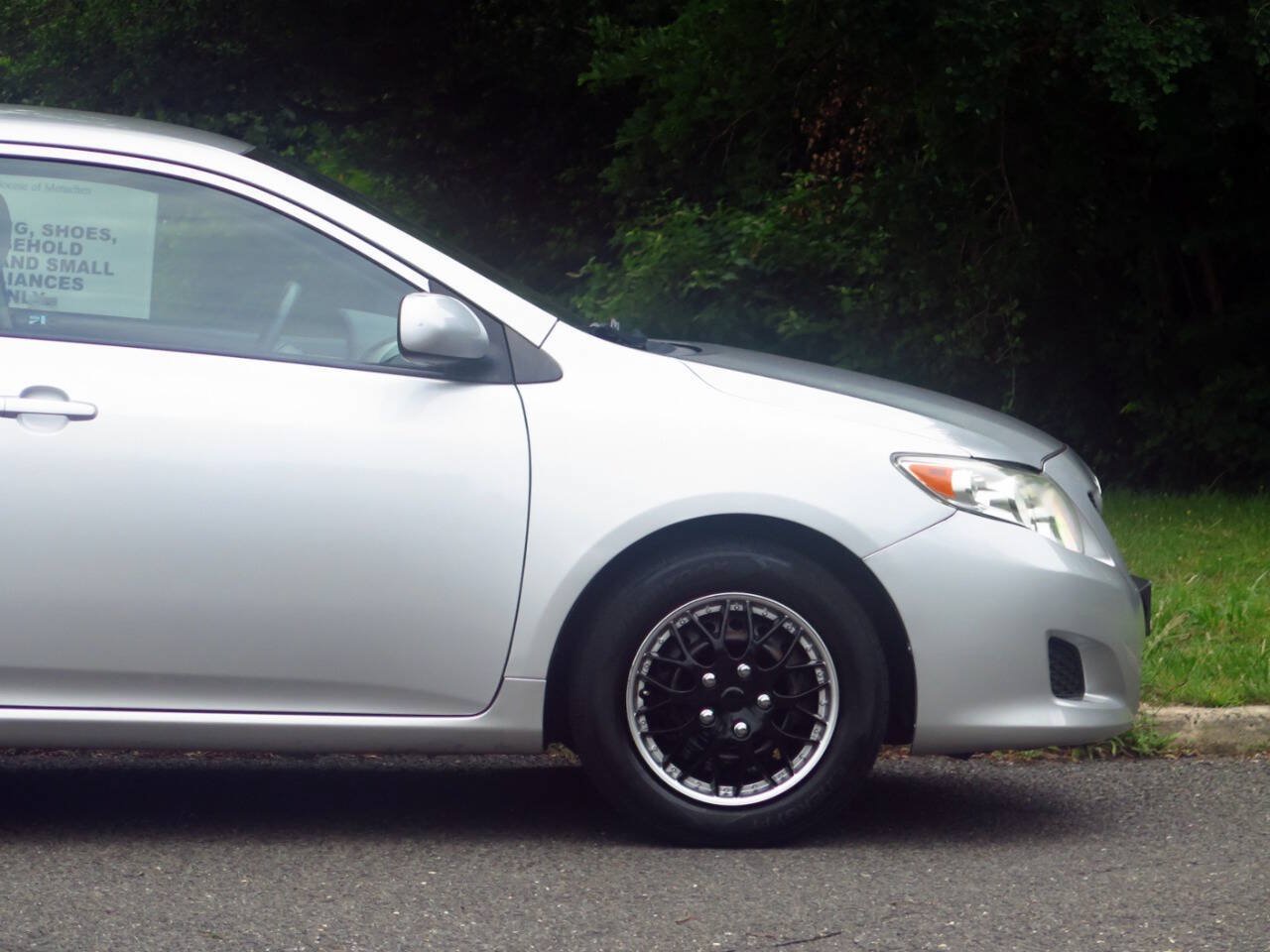 Used 2009 Toyota Corolla LE FWD image 28