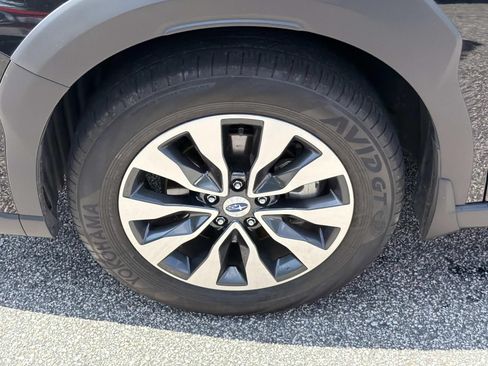 Certified 2024 Subaru Outback Limited AWD/4WD image 12