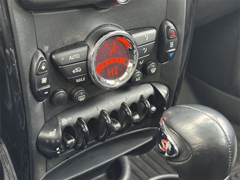 Used 2016 MINI Cooper Countryman S image 17