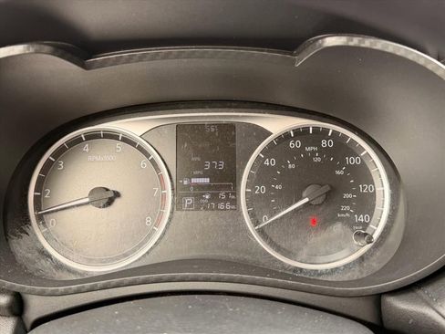 Used 2025 Nissan Versa S image 21