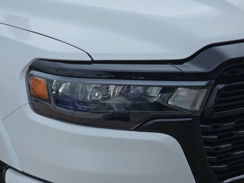New 2026 RAM 1500 Big Horn AWD/4WD image 34