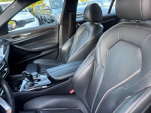 Used 2019 BMW 530i xDrive w/ Convenience Package AWD/4WD image 33