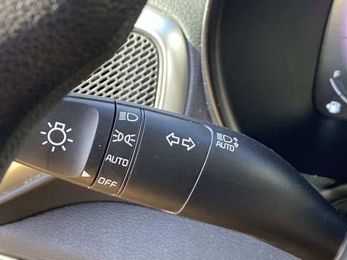 Used 2023 Kia Soul LX image 17