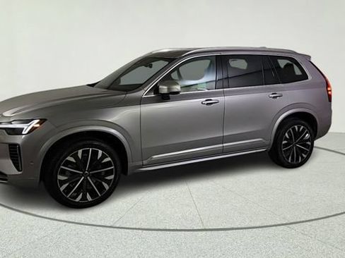 New 2026 Volvo XC90 B6 Plus w/ Protection Package AWD/4WD image 3