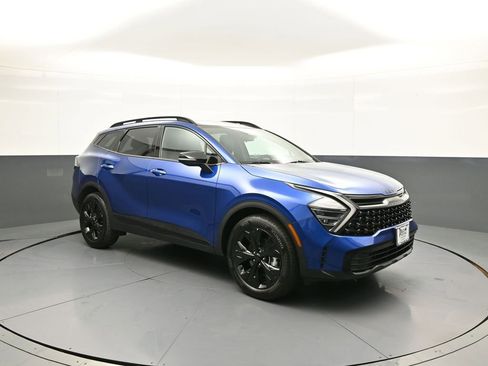 Used 2025 Kia Sportage X-Line w/ Premium Package AWD/4WD image 4