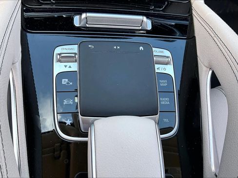 Used 2020 Mercedes-Benz GLE 350 image 33