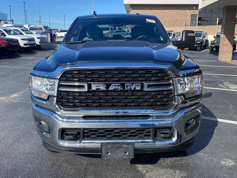 Used 2024 RAM 2500 Big Horn w/ Bed Utility Group image 3