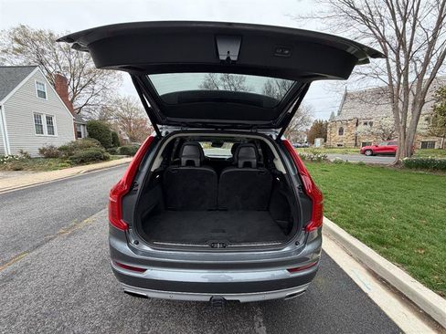 Used 2016 Volvo XC90 T6 Momentum AWD/4WD image 19