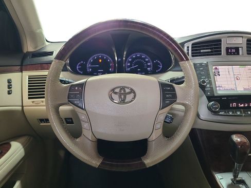 Used 2011 Toyota Avalon Limited FWD image 12