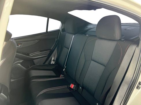 Used 2019 Subaru Impreza 2.0i Sport image 12
