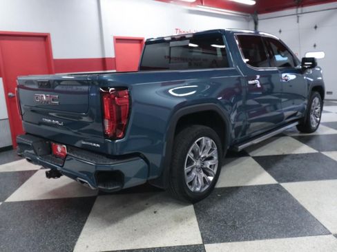 Used 2024 GMC Sierra 1500 Denali AWD/4WD image 7