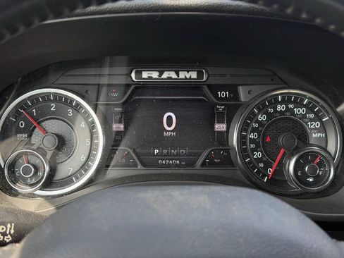 Used 2023 RAM 1500 Big Horn AWD/4WD image 18