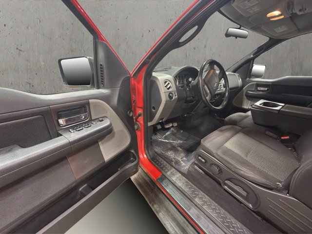 Used 2004 Ford F150 XLT AWD/4WD image 11