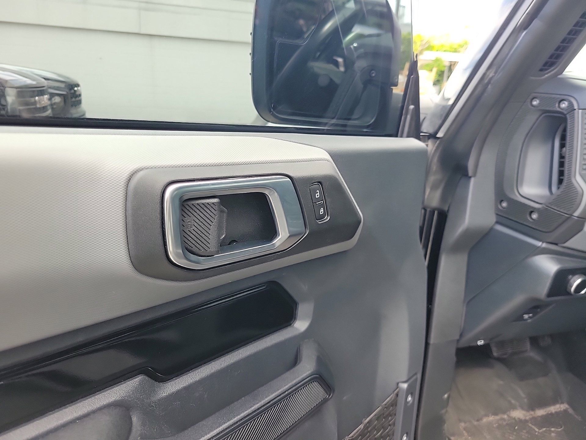 Used 2024 Ford Bronco Big Bend AWD/4WD image 14