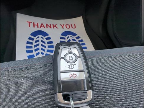 New 2025 Ford Explorer Active image 33