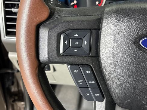 Used 2018 Ford F150 XLT RWD image 17