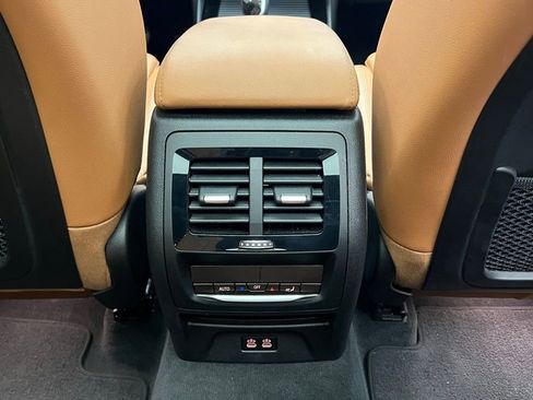 Used 2021 BMW X3 xDrive30i w/ Premium Package image 9