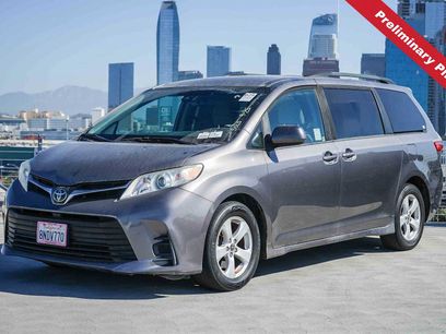 Used 2020 Toyota Sienna LE