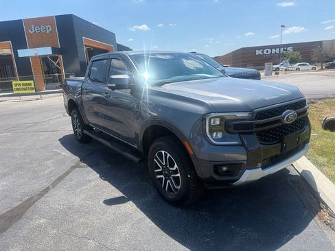 Used 2024 Ford Ranger Lariat w/ Trailer Tow Package AWD/4WD image 7