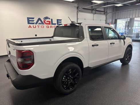 New 2025 Ford Maverick XLT w/ XLT Luxury Package image 12