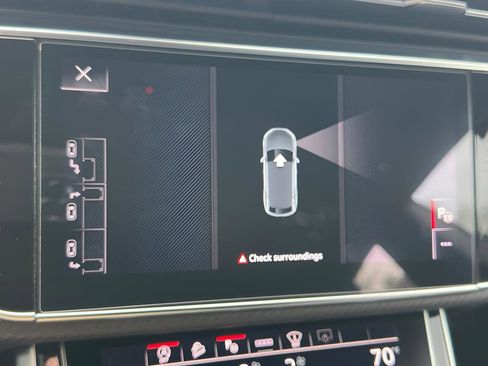 Certified 2025 Audi RS Q8 performance image 17