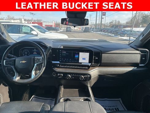 Used 2024 Chevrolet Silverado 2500 LT image 2