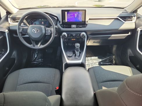 Certified 2025 Toyota RAV4 XLE AWD/4WD image 13