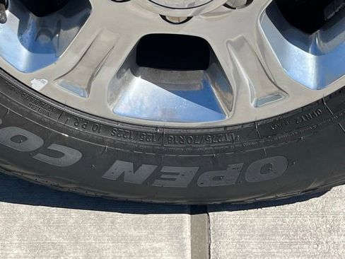 Certified 2022 RAM 2500 Big Horn w/ Level A Equipment Group image 11