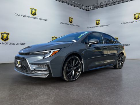 Used 2024 Toyota Corolla SE FWD image 9