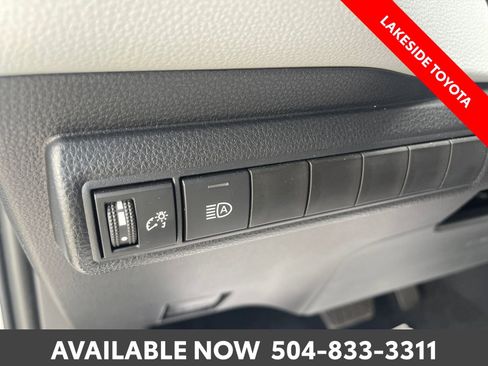 Certified 2025 Toyota Corolla SE FWD image 27