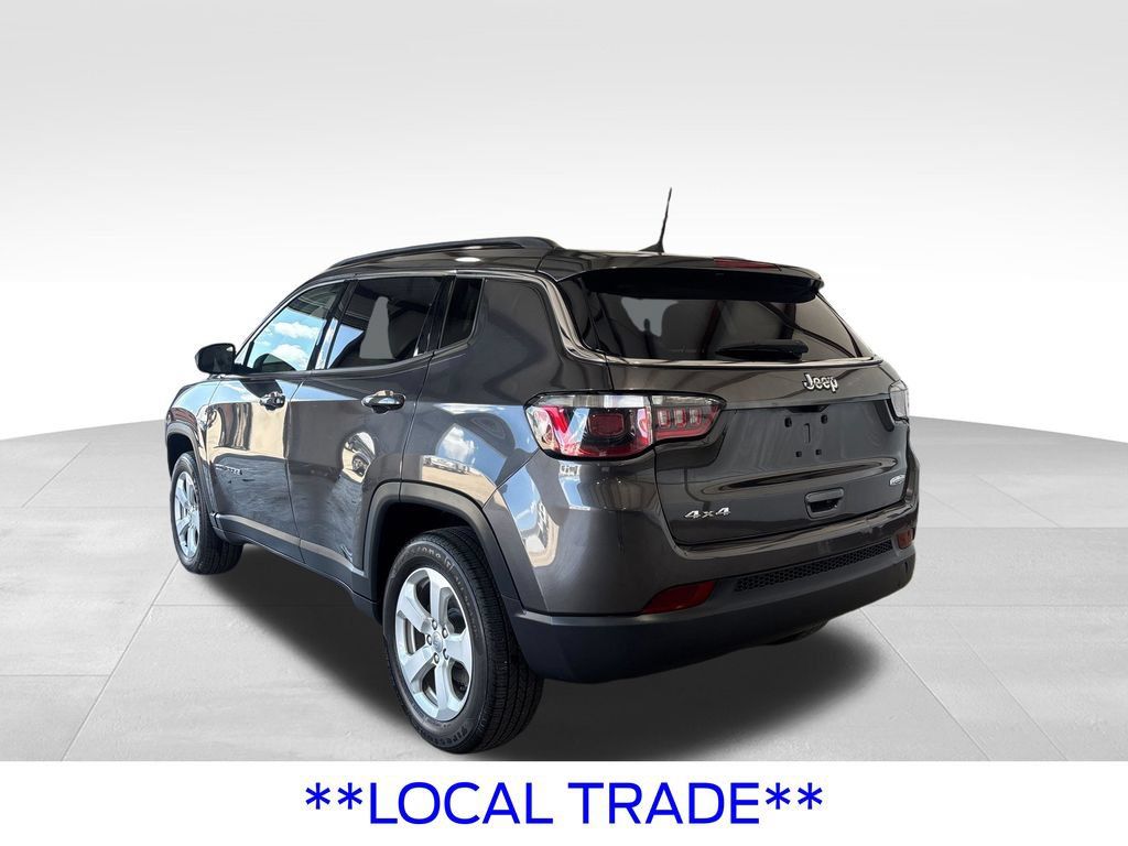 Used 2018 Jeep Compass Latitude w/ Popular Equipment Group AWD/4WD image 4