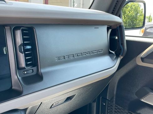 Used 2022 Ford Bronco Wildtrak AWD/4WD image 20