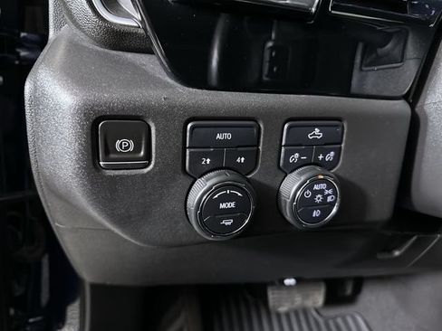 Used 2023 Chevrolet Silverado 1500 RST AWD/4WD image 18