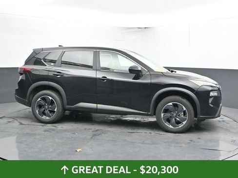 Used 2025 Nissan Rogue SV FWD image 4