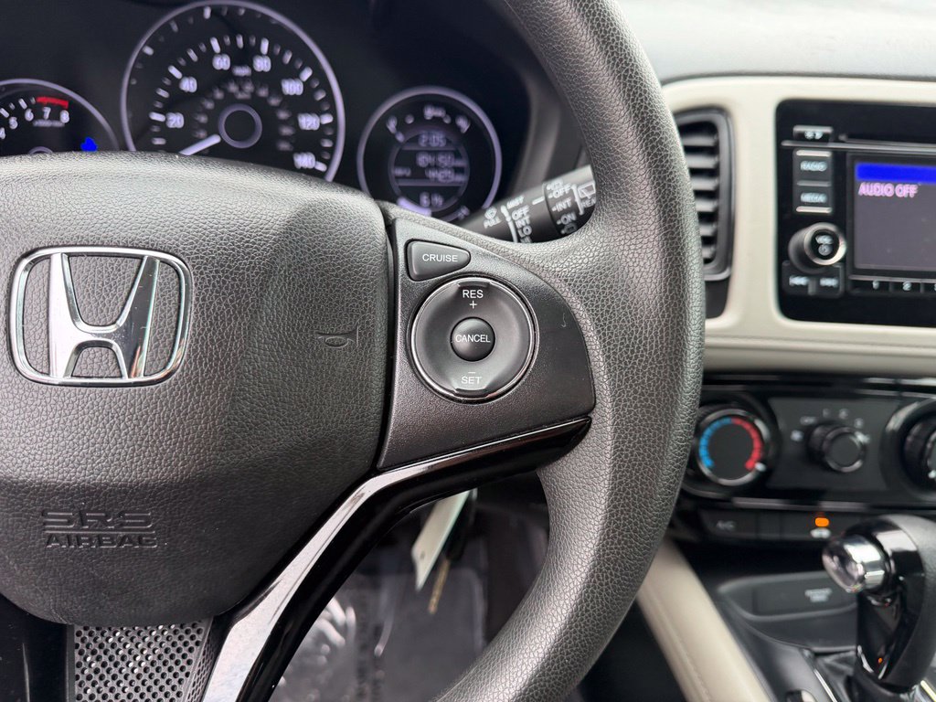 Used 2021 Honda HR-V LX image 17