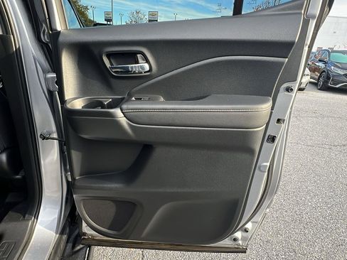 Used 2021 Honda Ridgeline Sport image 14