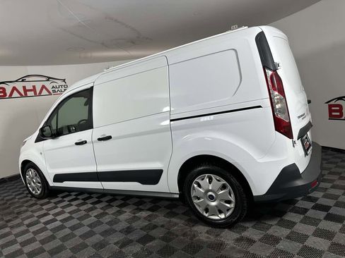 Used 2017 Ford Transit Connect XLT image 6