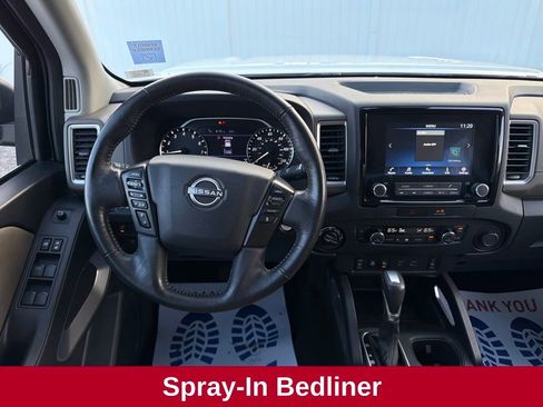 Used 2022 Nissan Frontier SV image 29