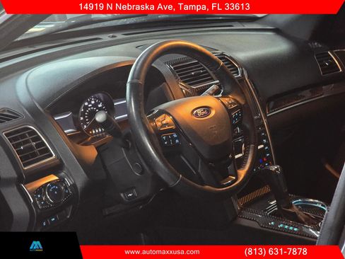 Used 2017 Ford Explorer Sport w/ Equipment Group 401A AWD/4WD image 16