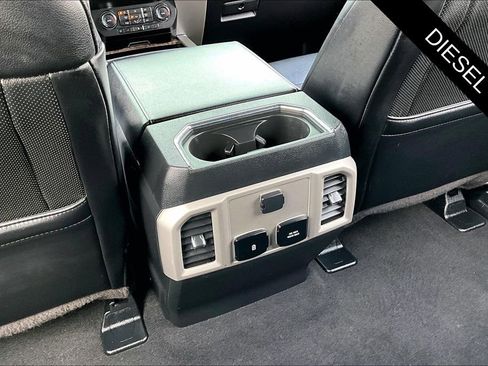 Used 2019 Ford F350 Lariat w/ Lariat Ultimate Package image 11