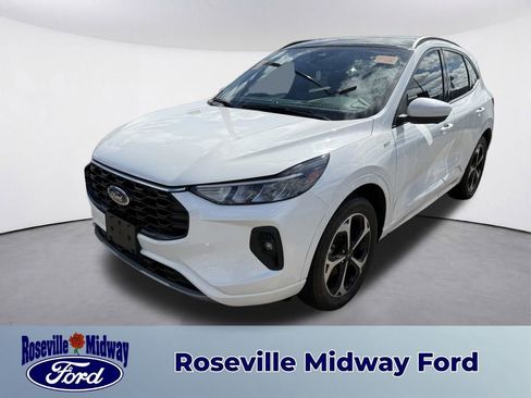 Used 2023 Ford Escape ST-Line Select w/ Tech Pack #2 AWD/4WD image 1