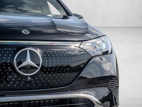 New 2026 Mercedes-Benz EQE 320+ SUV image 8