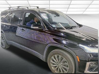 Used 2023 Chevrolet Traverse RS w/ LPO, Floor Liner Package