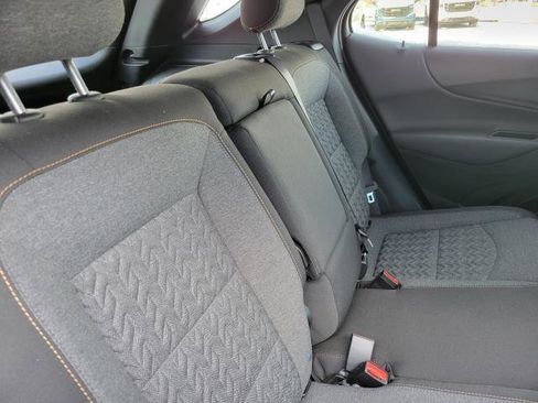 Used 2024 Chevrolet Equinox LT FWD image 30