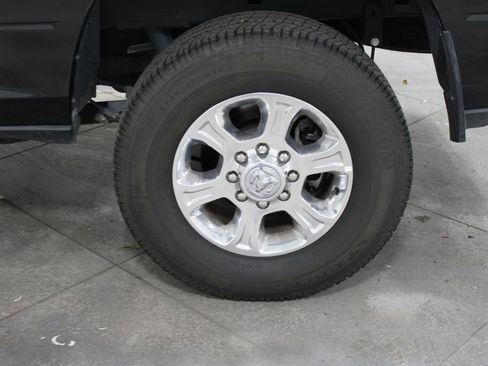 Used 2023 RAM 2500 Big Horn w/ Level 1 Equipment Group image 48