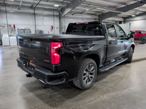 Used 2021 Chevrolet Silverado 1500 RST w/ Z71 Off-Road Package AWD/4WD image 3