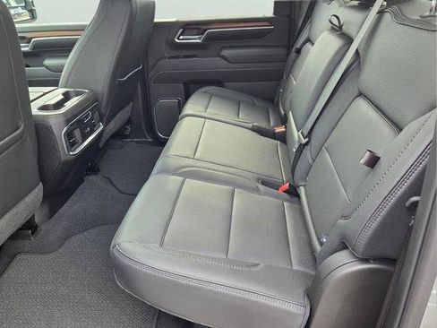 Certified 2025 GMC Sierra 2500 Denali AWD/4WD image 13